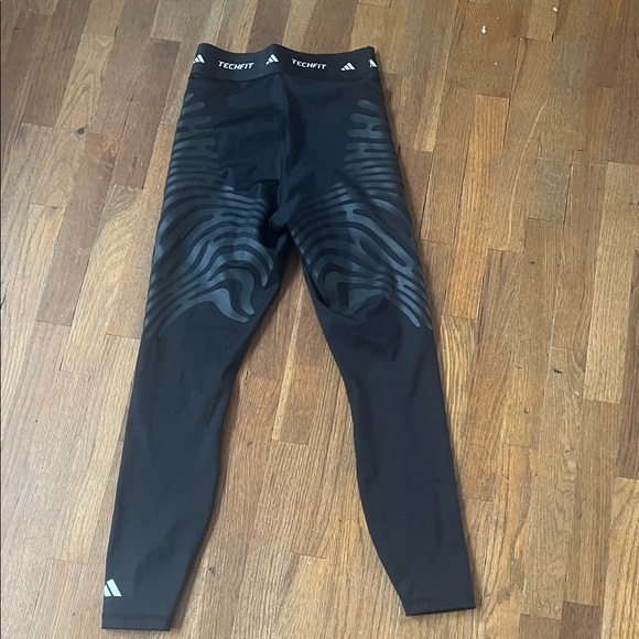 adidas Black Techfit Compression Leggings with Textured Panels - s - Picture 3 of 3